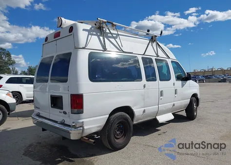 2010 Ford E-150 Commercial/Recreational z USA, uszkodzony, nr VIN 1FTNE1EW0ADA98516